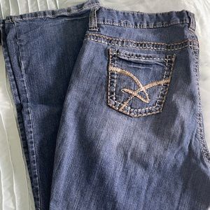 Junior Plus size jeans